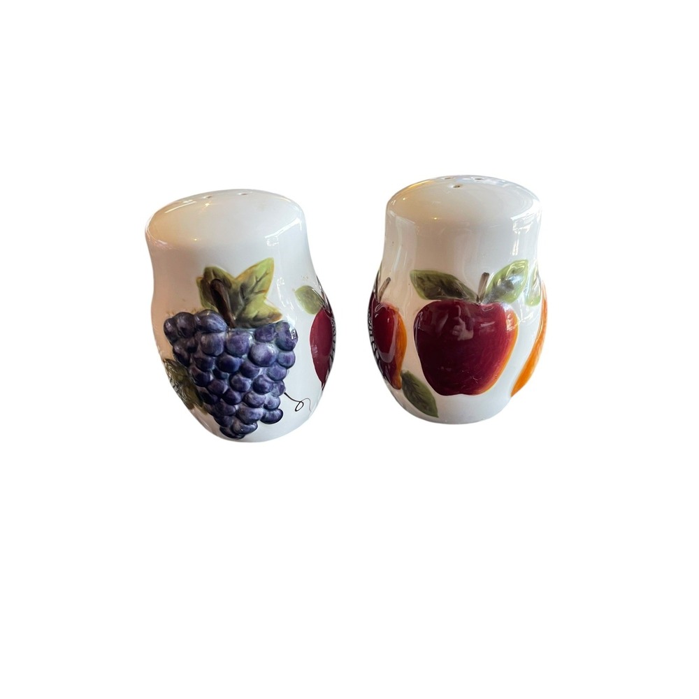 Vintage Sonoma Villa Fruit Salt Pepper Shaker Set Ceramic Kitchen‎ Decor